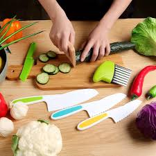 Éplucheur Légumes Couteau Tranches Carottes - Précision et Simplicité