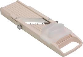 Mandoline Japonaise Benriner Ivoire 31 5 - Précision et Élégance en Cuisine