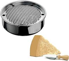 Râpe à Fromage Manuel Ronde Cuisine - Le Compagnon Idéal de Vos Repas