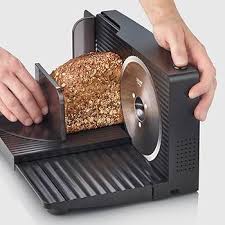 Trancheuse Universelle Compacte Severin - L'outil de cuisine indispensable