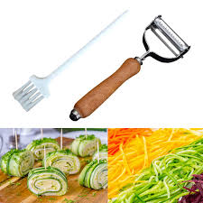 Éplucheur Multifonction en Inox pour des Légumes Parfaits